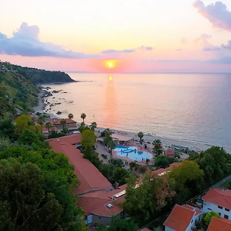 Baia Tropea Szálloda