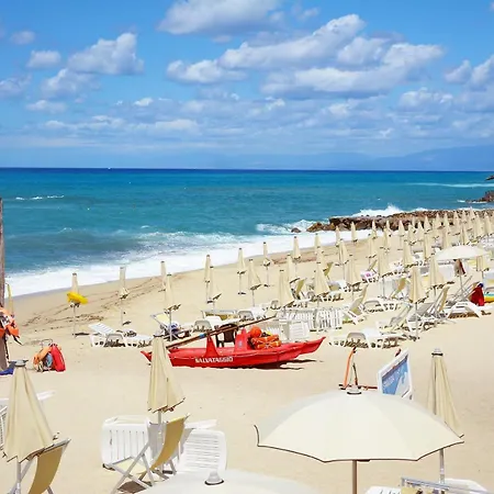 Baia Tropea Szálloda 4*