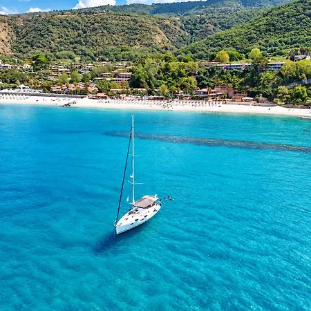 Baia Tropea Hotel 4*