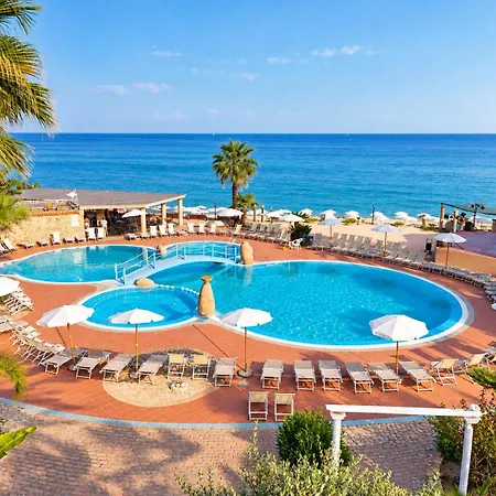 Hotel Baia Tropea Fitili