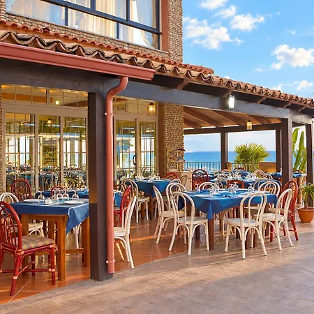 Baia Tropea Hotel Fitili